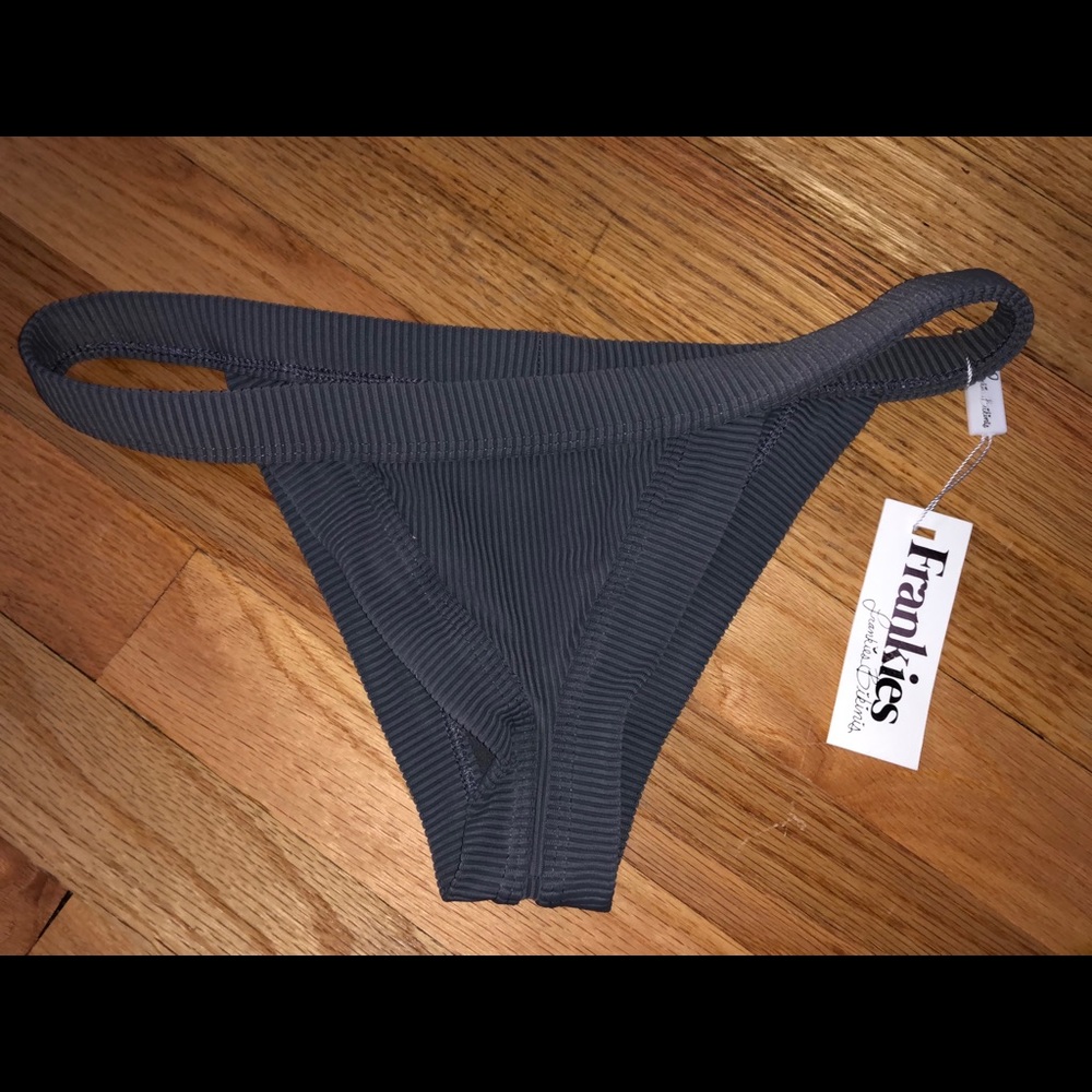Frankies Cole Ribbed Bottom - Grey - Medium - New